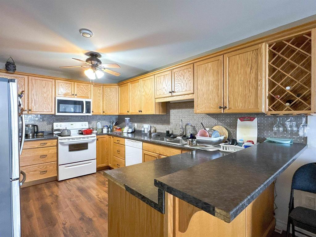 












1 2 Elena Court

,
Charlottetown,




PE
C1C 0B2

