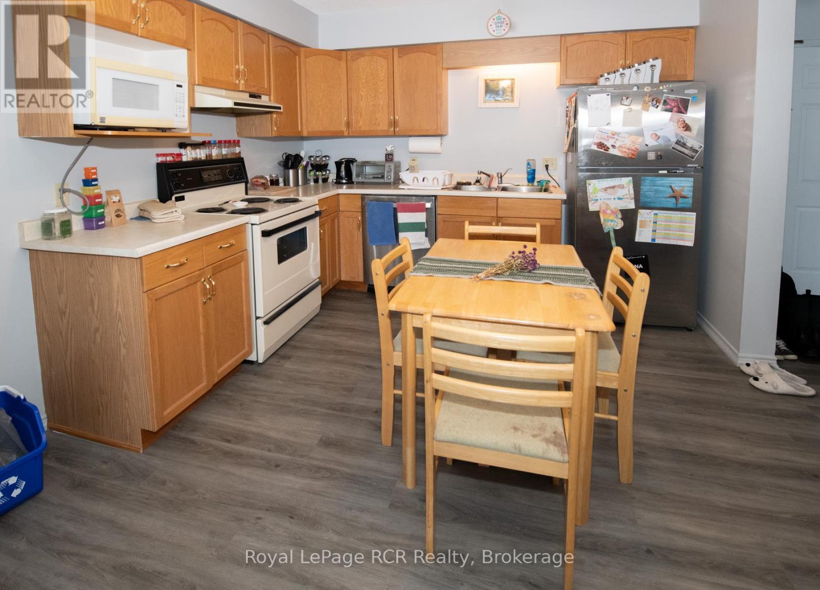 












108 - 497 BIRMINGHAM ST. EAST STREET E

,
Wellington North (Mount Forest),




Ontario
N0G2L1


