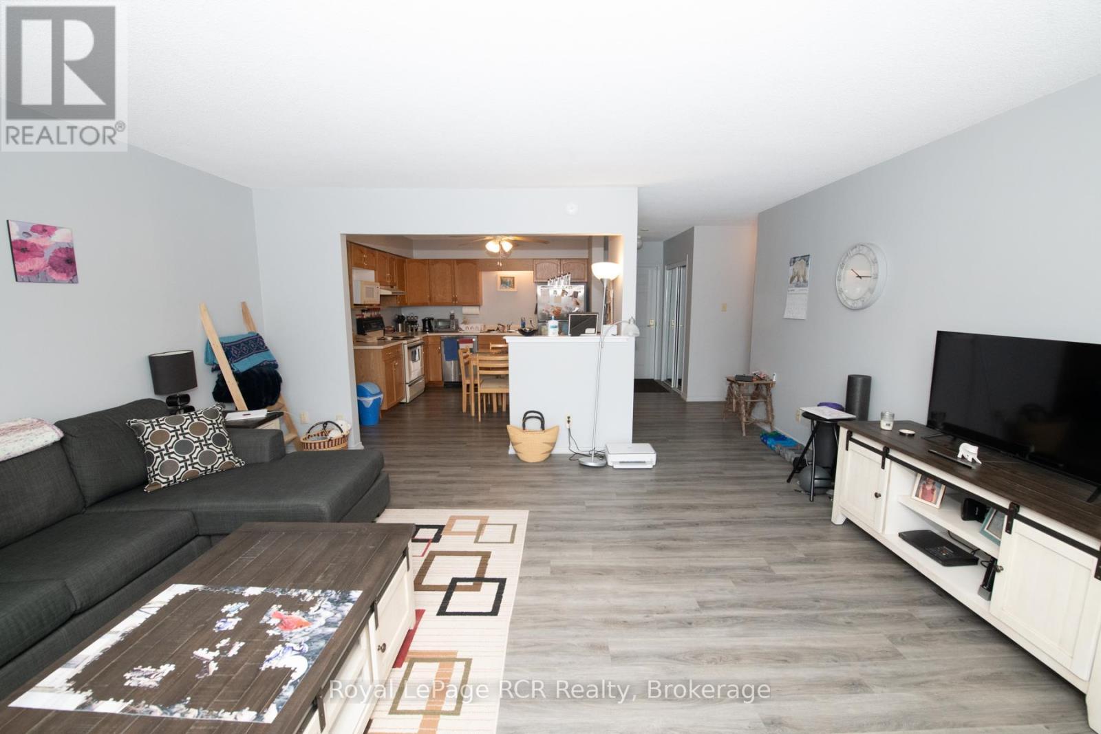 












108 - 497 BIRMINGHAM ST. EAST STREET E

,
Wellington North (Mount Forest),




Ontario
N0G2L1


