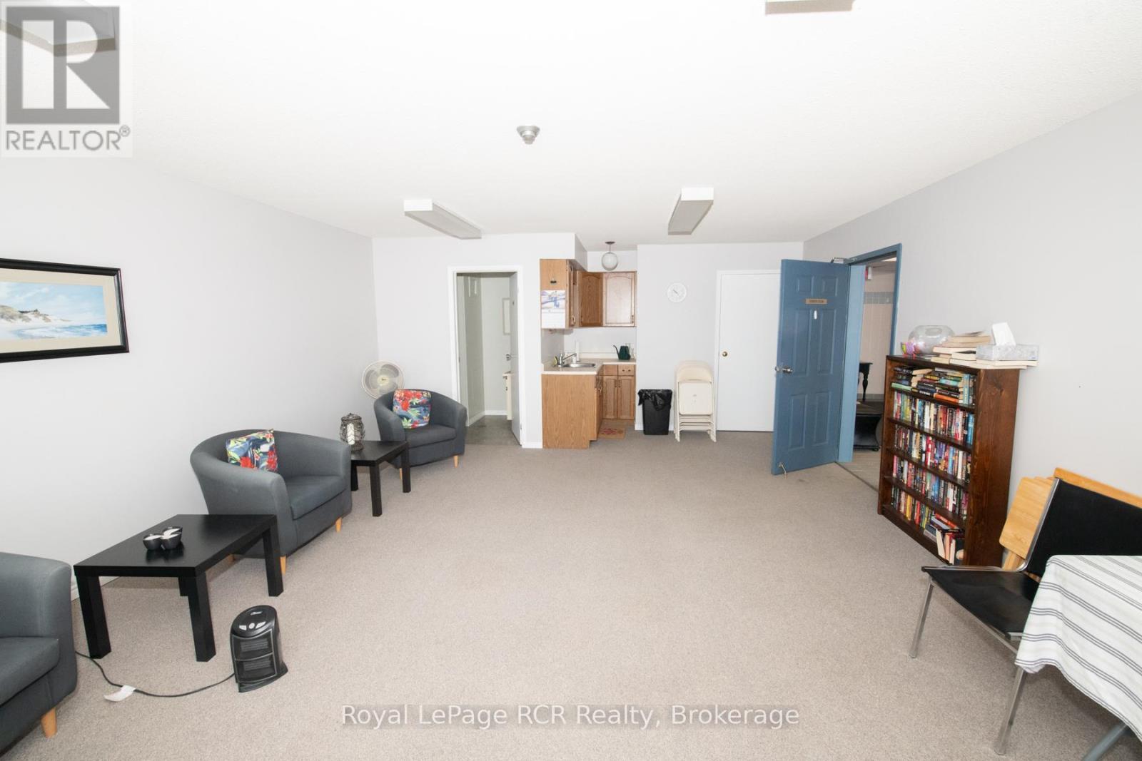 












108 - 497 BIRMINGHAM ST. EAST STREET E

,
Wellington North (Mount Forest),




Ontario
N0G2L1

