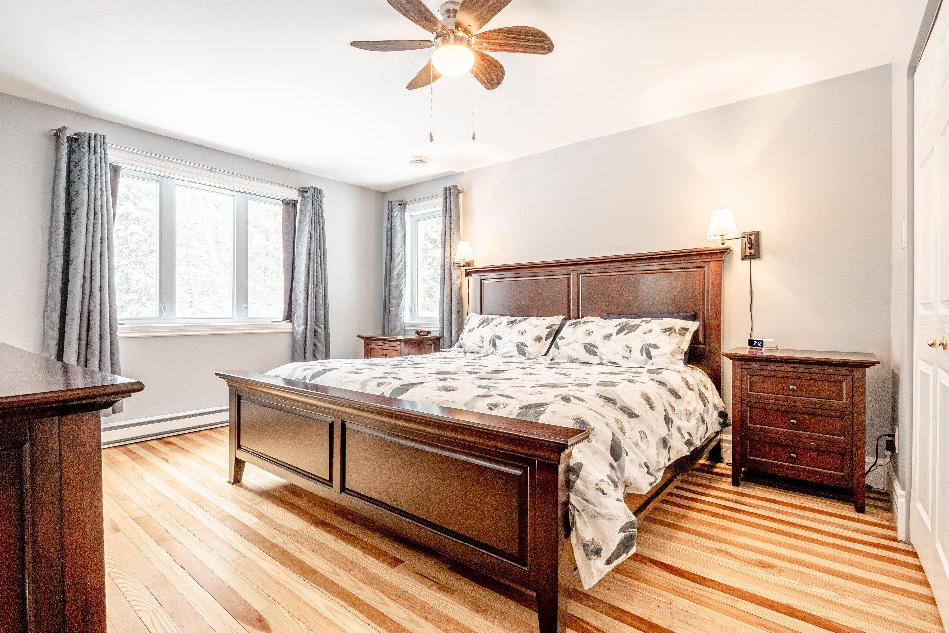 









1906


Ch. Gendron

,
Stanstead - Canton,




QC
J1X3W4


