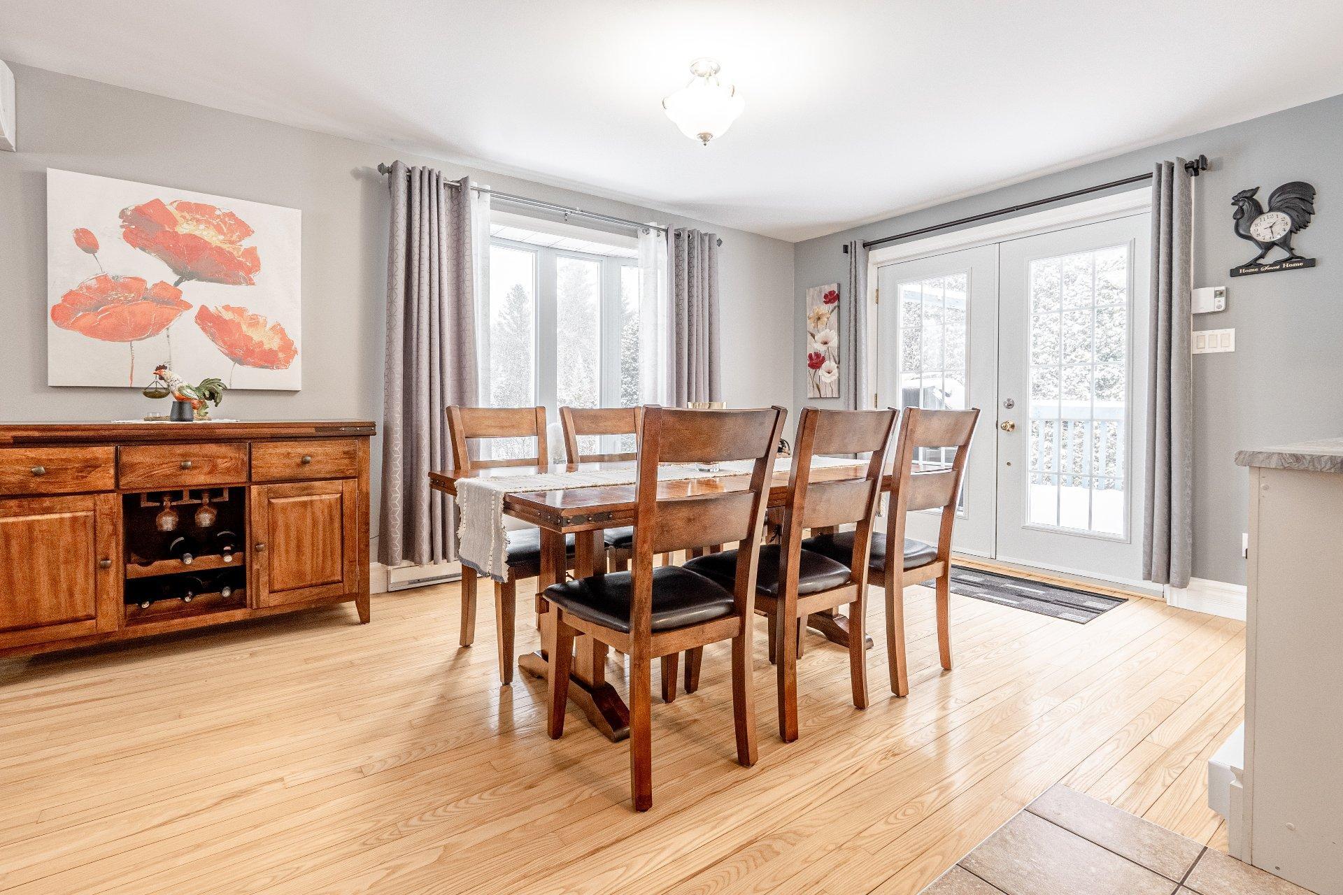 









1906


Ch. Gendron

,
Stanstead - Canton,




QC
J1X3W4

