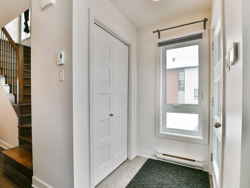 









922


Rg de l'Achigan N.

,
L'Épiphanie,




QC
J5X3L4

