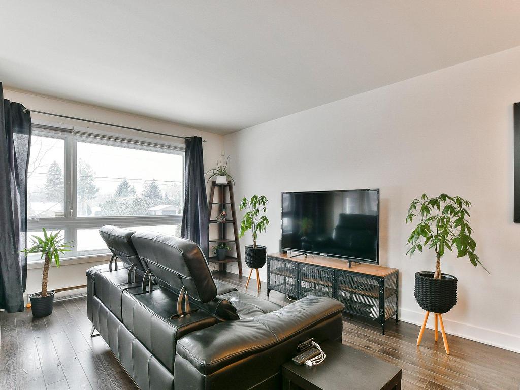 









922


Rg de l'Achigan N.

,
L'Épiphanie,




QC
J5X3L4

