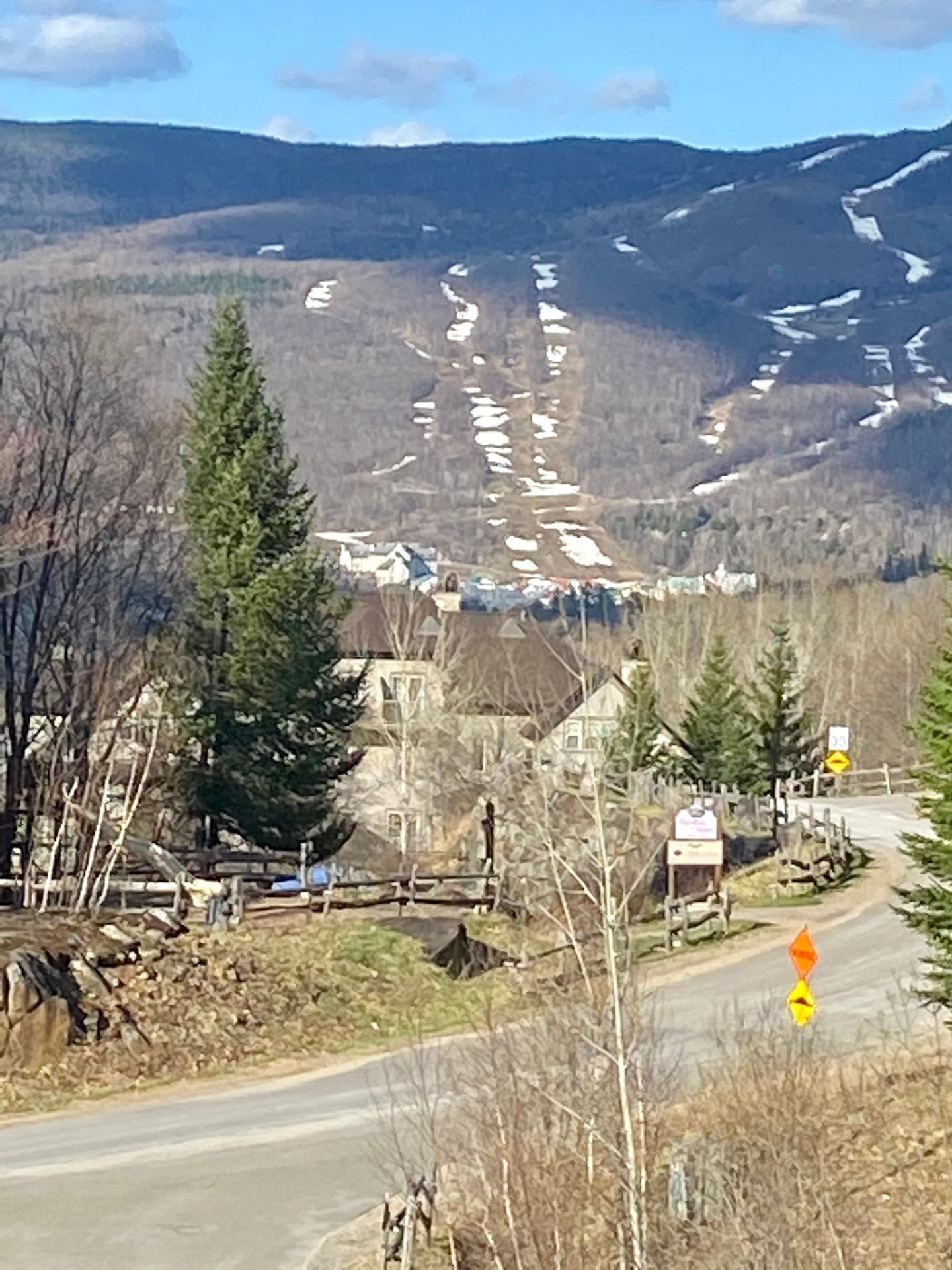 









185


Rue du Mont-Plaisant

, 6,
Mont-Tremblant,




QC
J8E1L2

