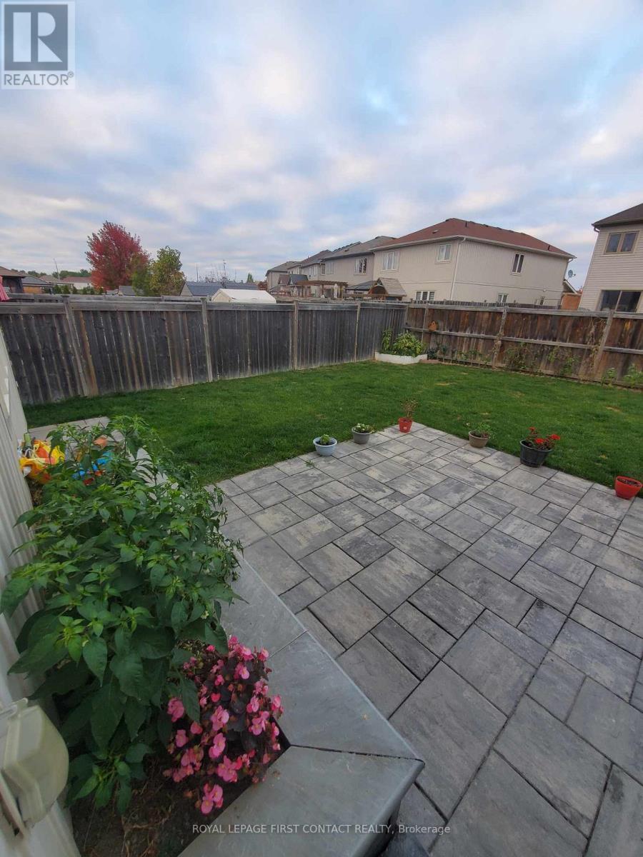 












241 GREENWOOD DRIVE

,
Essa,




Ontario
L0M1B4

