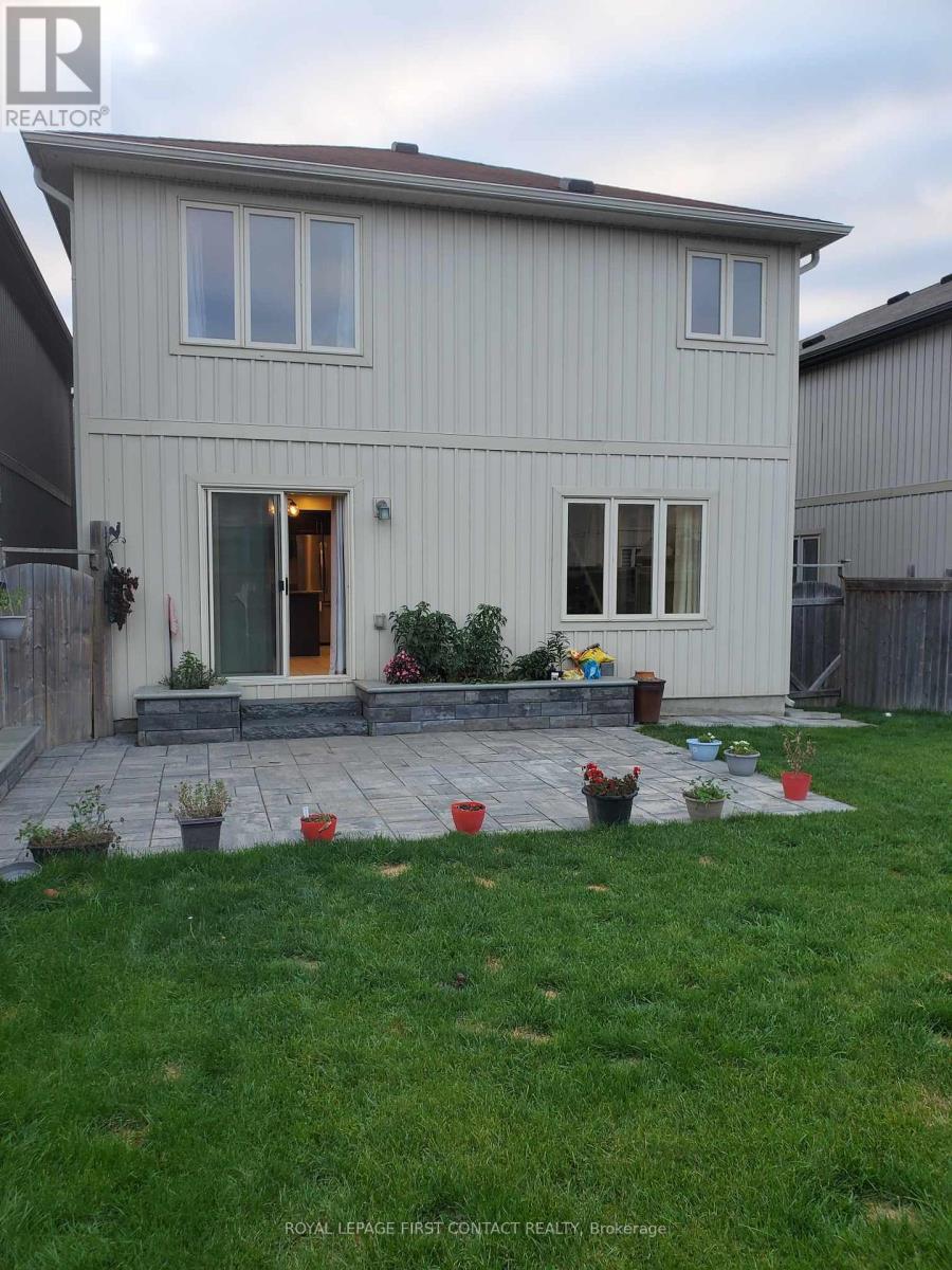 












241 GREENWOOD DRIVE

,
Essa,




Ontario
L0M1B4

