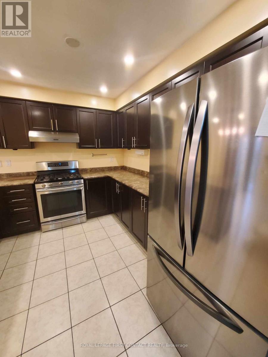 












241 GREENWOOD DRIVE

,
Essa,




Ontario
L0M1B4

