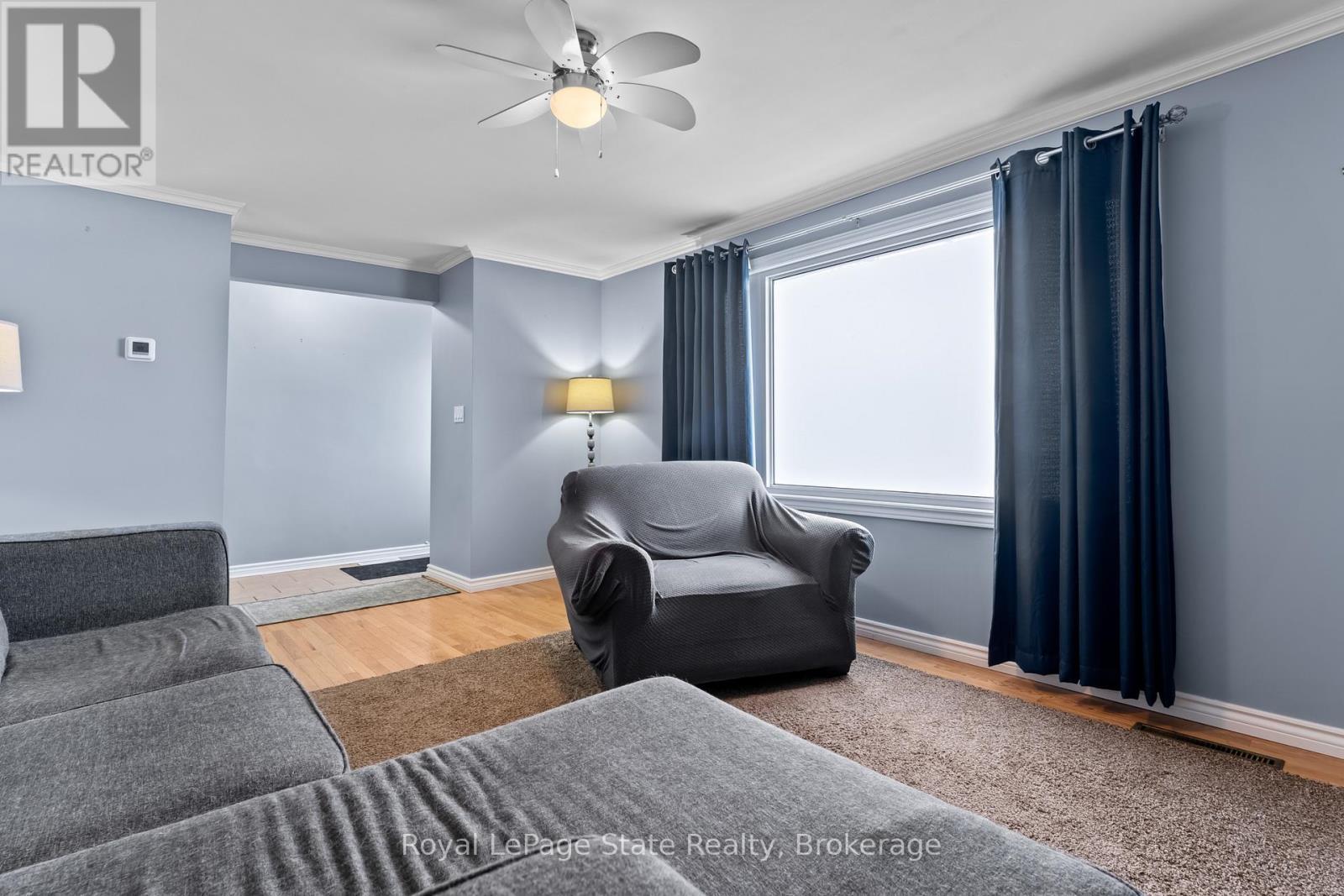 












4539 ONTARIO STREET

,
Lincoln (Beamsville),




Ontario
L0R1B5

