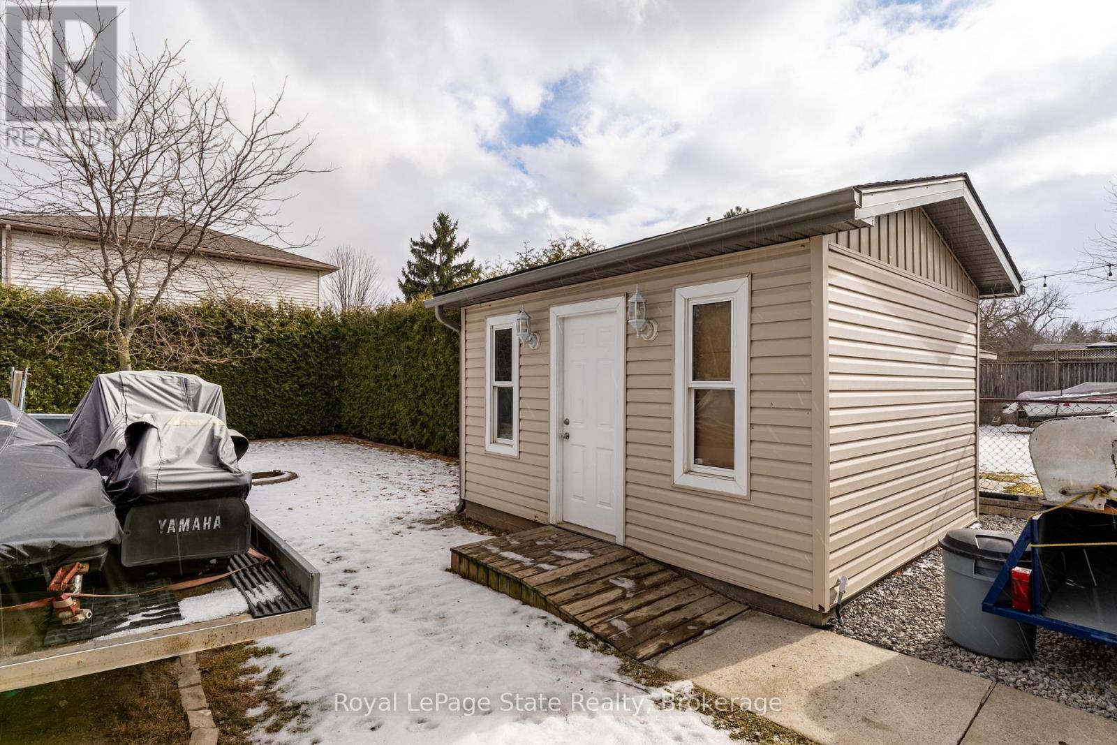 












4539 ONTARIO STREET

,
Lincoln (Beamsville),




Ontario
L0R1B5

