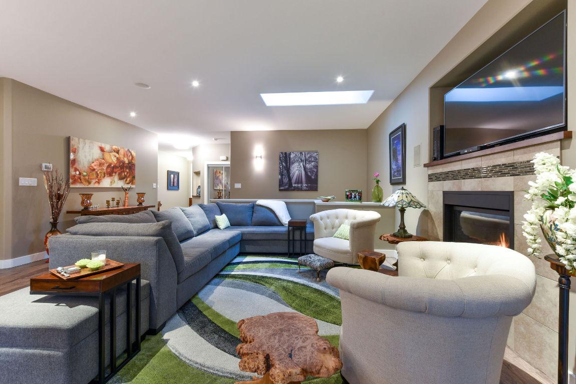 









170


Stocks

Crescent, 148,
Penticton,




BC
V2A 9C6

