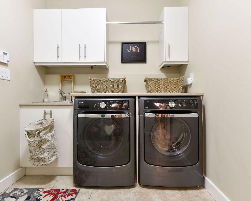 









170


Stocks

Crescent, 148,
Penticton,




BC
V2A 9C6

