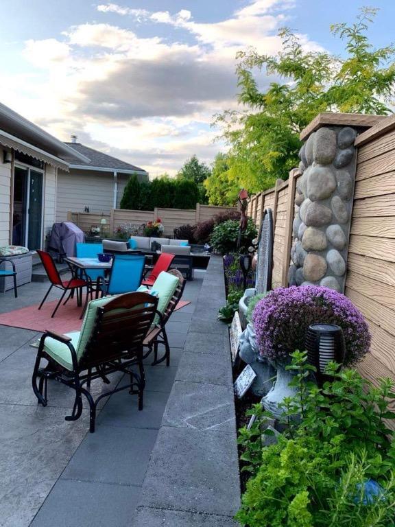 









170


Stocks

Crescent, 148,
Penticton,




BC
V2A 9C6

