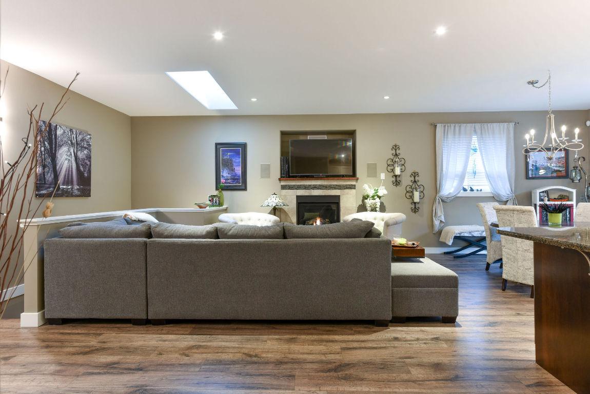 









170


Stocks

Crescent, 148,
Penticton,




BC
V2A 9C6

