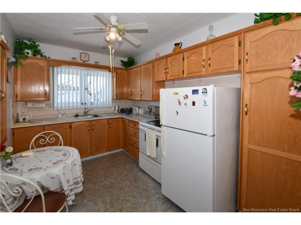 









142


15e rue

,
Shippagan,




NB
E8S 1E7

