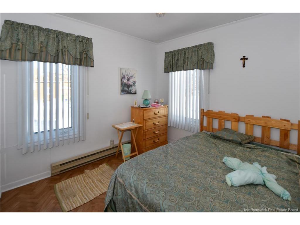 









142


15e rue

,
Shippagan,




NB
E8S 1E7

