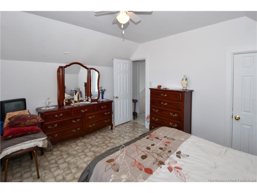 









142


15e rue

,
Shippagan,




NB
E8S 1E7

