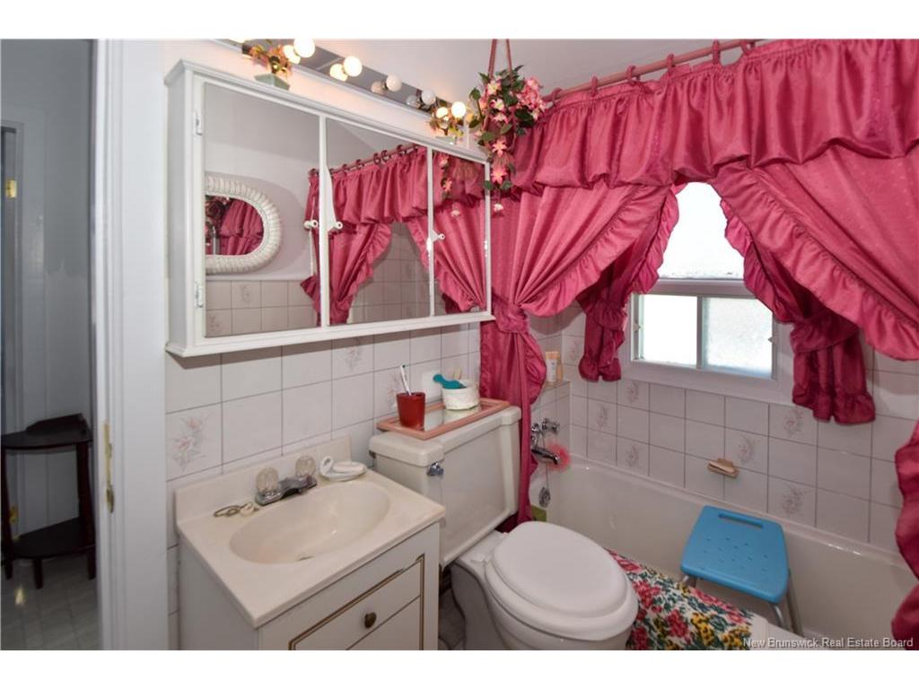 









142


15e rue

,
Shippagan,




NB
E8S 1E7

