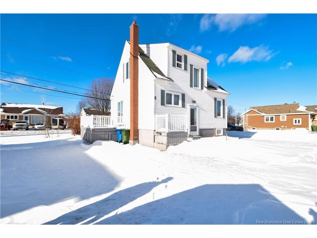 









142


15e rue

,
Shippagan,




NB
E8S 1E7

