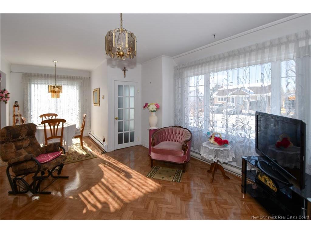 









142


15e rue

,
Shippagan,




NB
E8S 1E7

