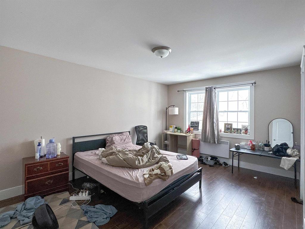 












1 Summer Street

,
Charlottetown,




PE
C1A 2P7

