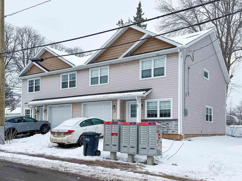 












1 Summer Street

,
Charlottetown,




PE
C1A 2P7

