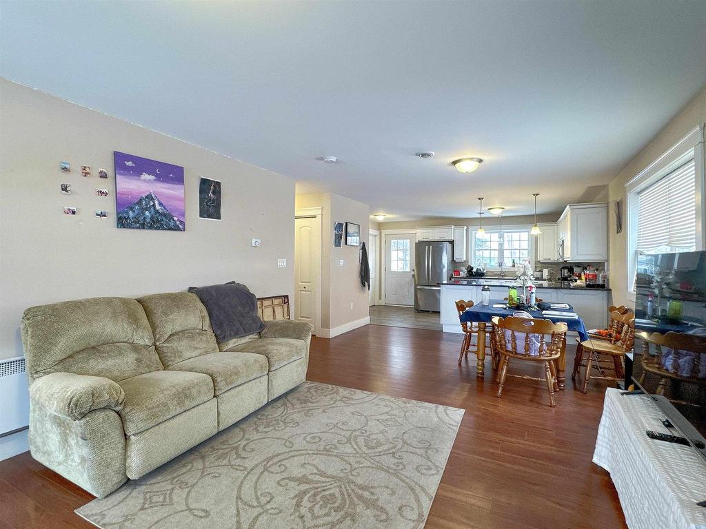 












3 Summer Street

,
Charlottetown,




PE
C1A 2P7

