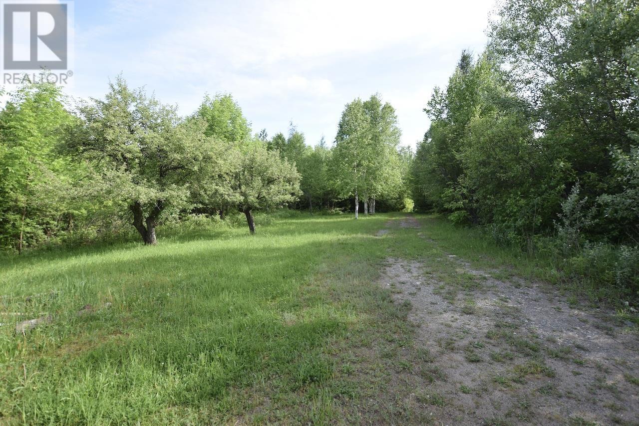 












497 acres Chiblow Lake Rd|and Brady Road

,
Patton Twp, Algoma District,




Ontario
P0R1H0

