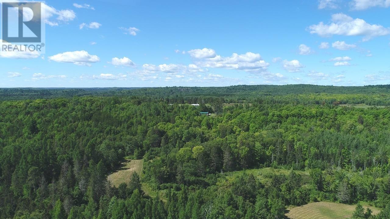 












497 acres Chiblow Lake Rd|and Brady Road

,
Patton Twp, Algoma District,




Ontario
P0R1H0

