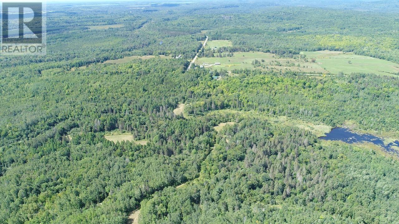 












497 acres Chiblow Lake Rd|and Brady Road

,
Patton Twp, Algoma District,




Ontario
P0R1H0


