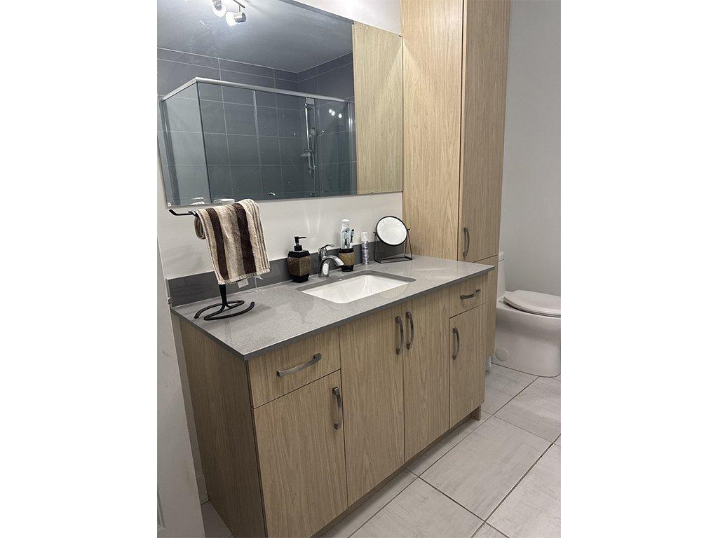 









6400


Rue de Chambéry

, 208,
Brossard,




QC
J4Z0N7

