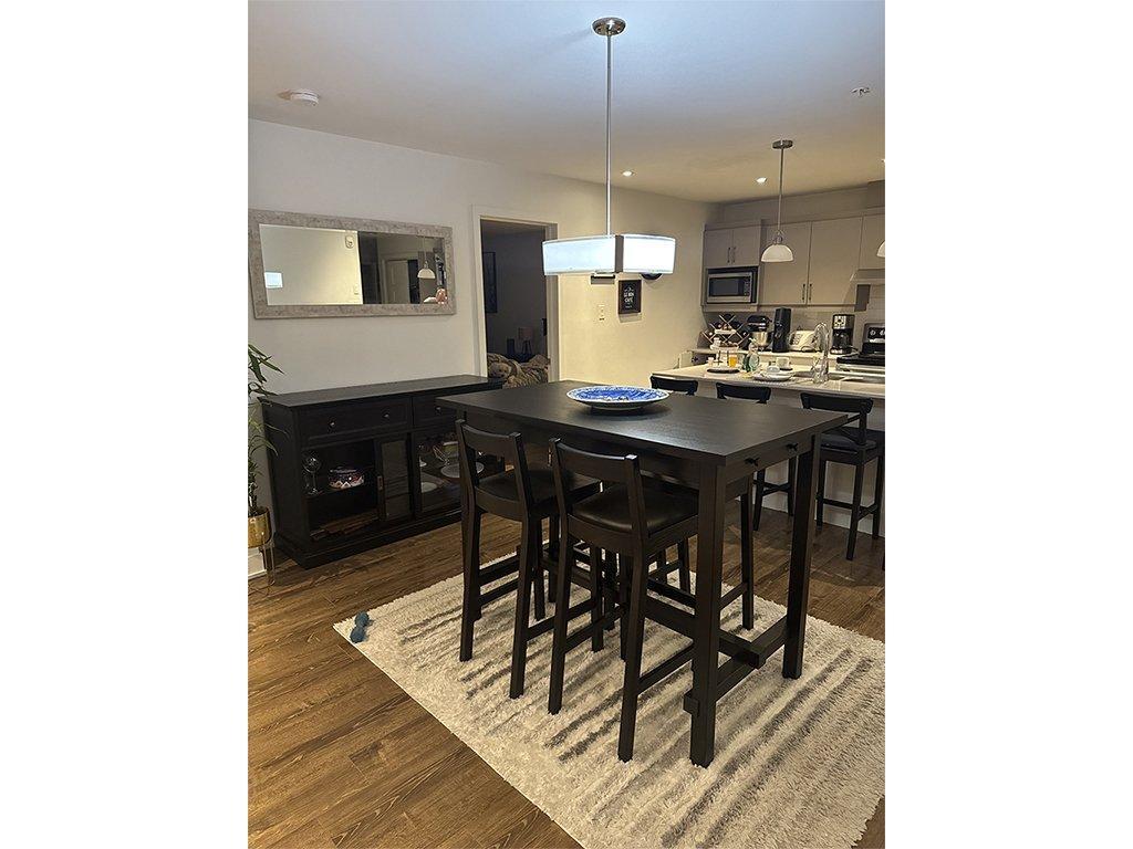 









6400


Rue de Chambéry

, 208,
Brossard,




QC
J4Z0N7

