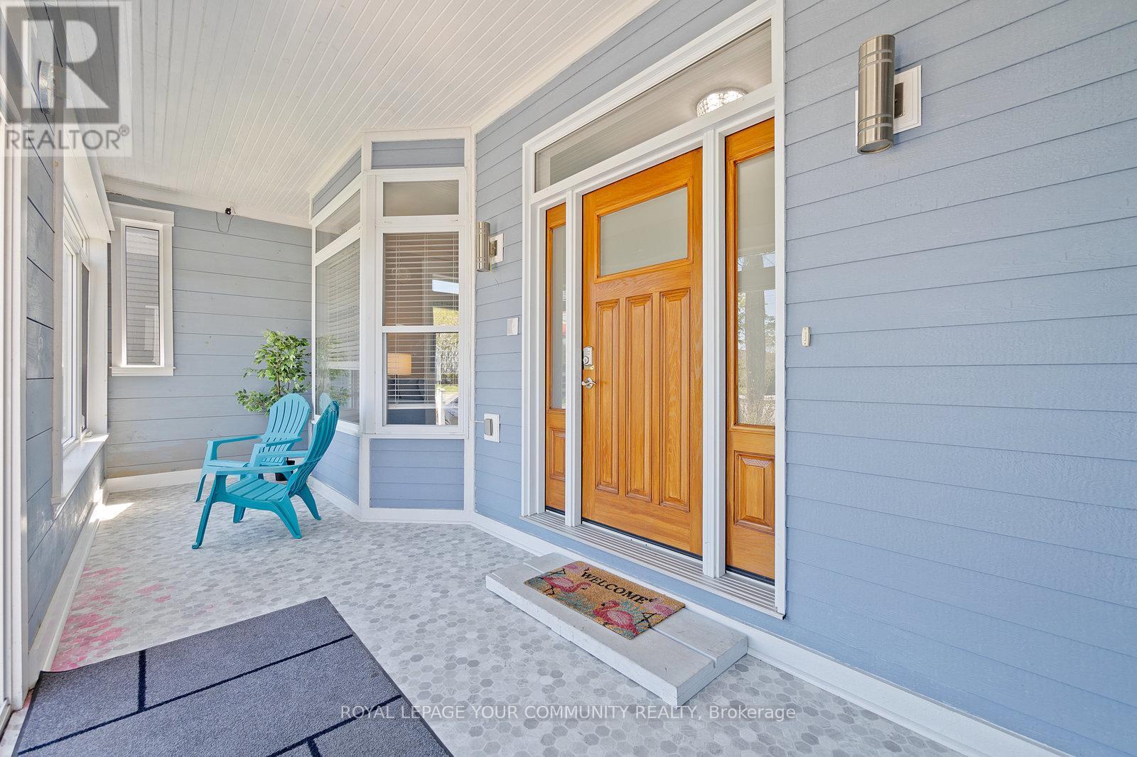 












870 BEACH BOULEVARD

,
Hamilton,




Ontario
L8H6Z4

