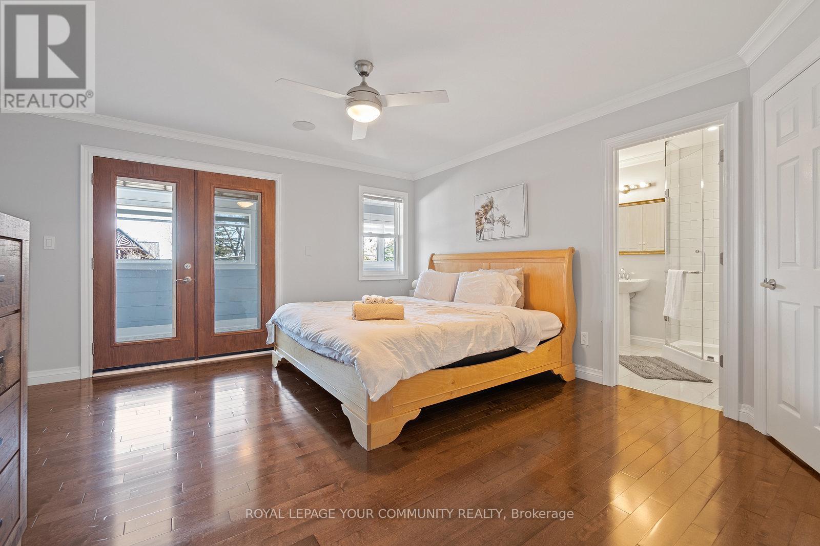 












870 BEACH BOULEVARD

,
Hamilton,




Ontario
L8H6Z4

