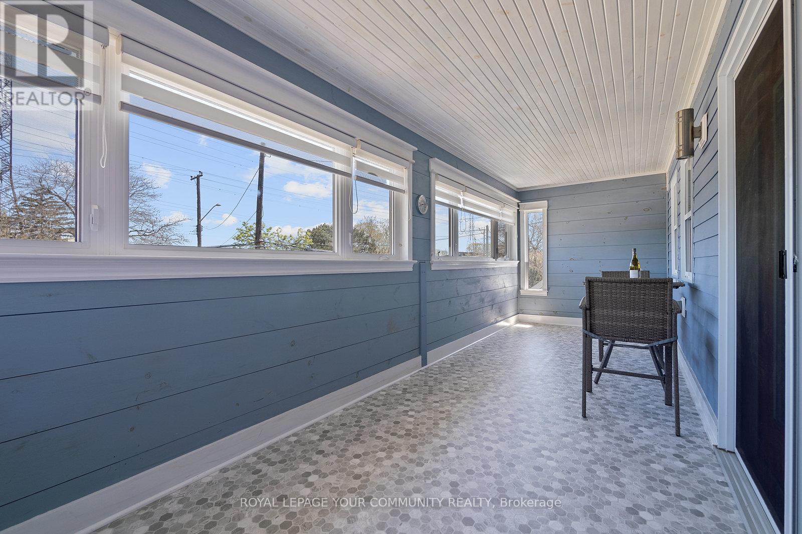 












870 BEACH BOULEVARD

,
Hamilton,




Ontario
L8H6Z4

