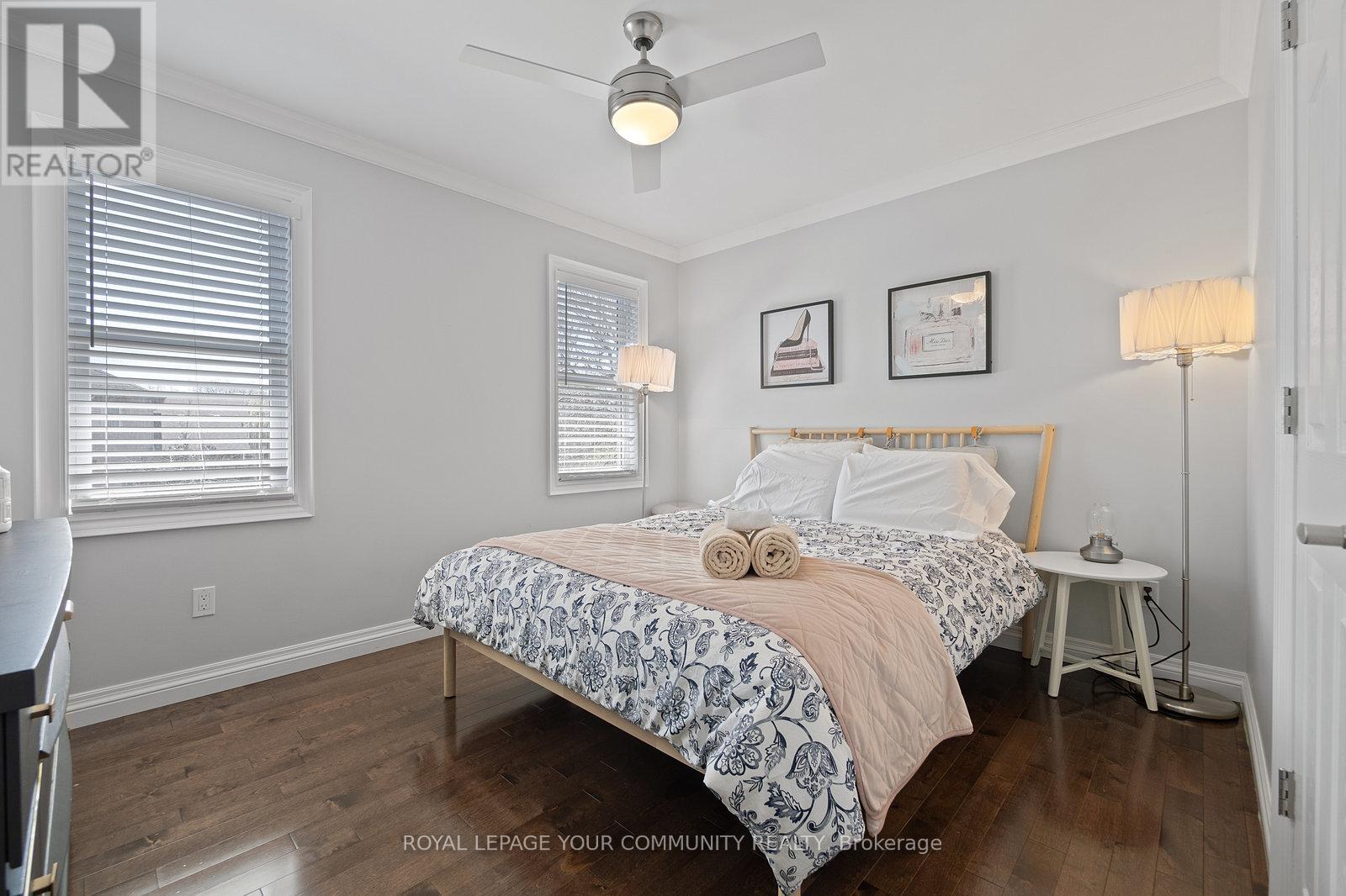 












870 BEACH BOULEVARD

,
Hamilton,




Ontario
L8H6Z4


