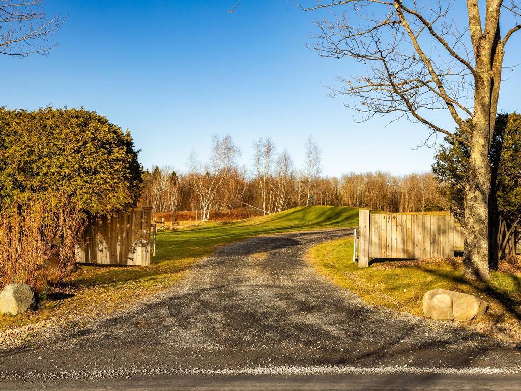 









350Z


Ch. de Leadville

,
Potton,







QC
J0E1X0

