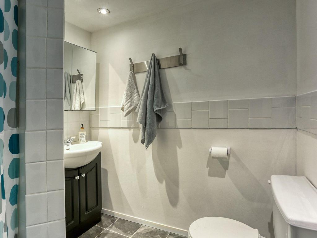 









2743

 - 2745


Av. de la Montagne

,
Shawinigan,




QC
G9N6K4

