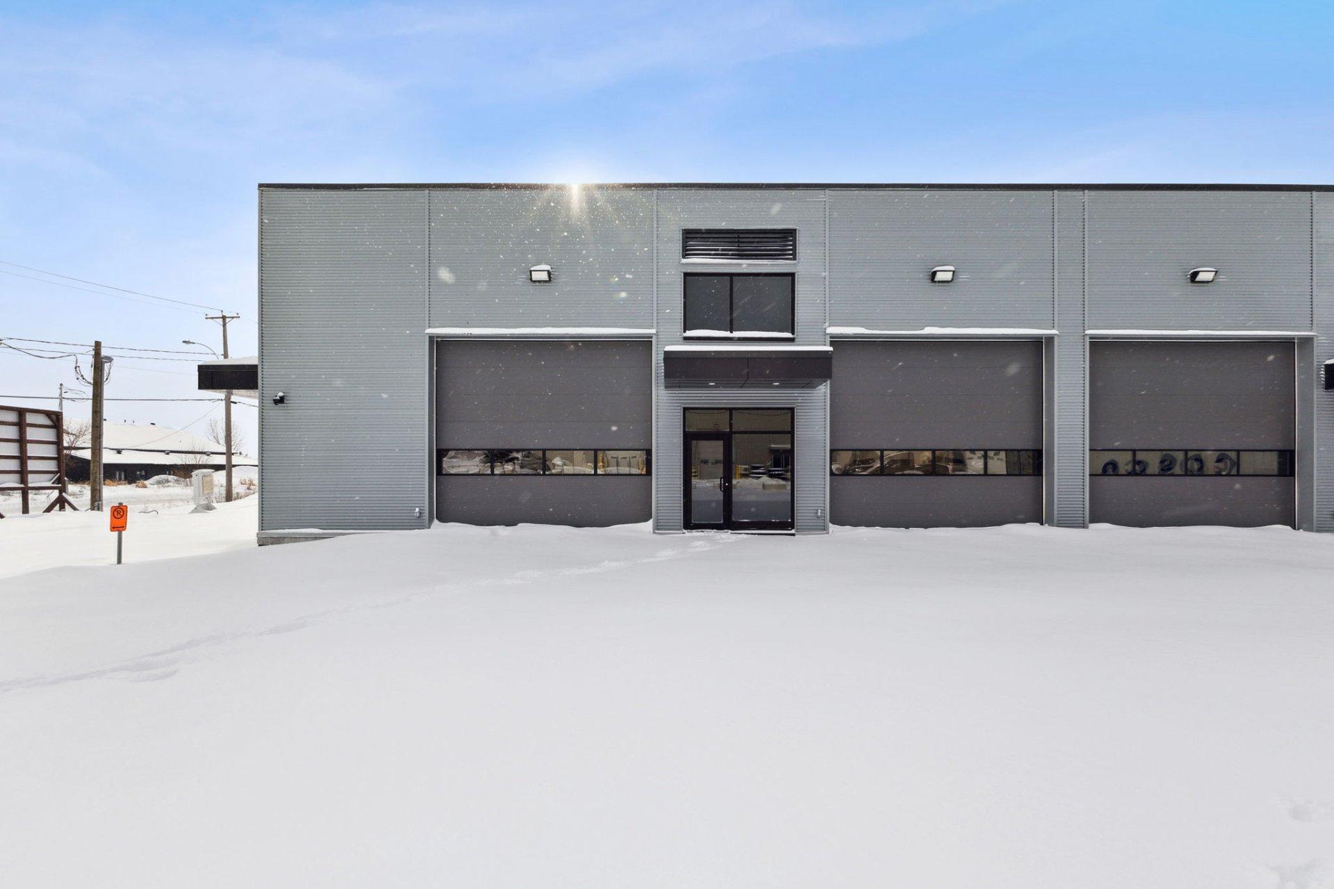 









555


Rue de Vernon

, 4,
Gatineau (Aylmer),




QC
J9J3K4

