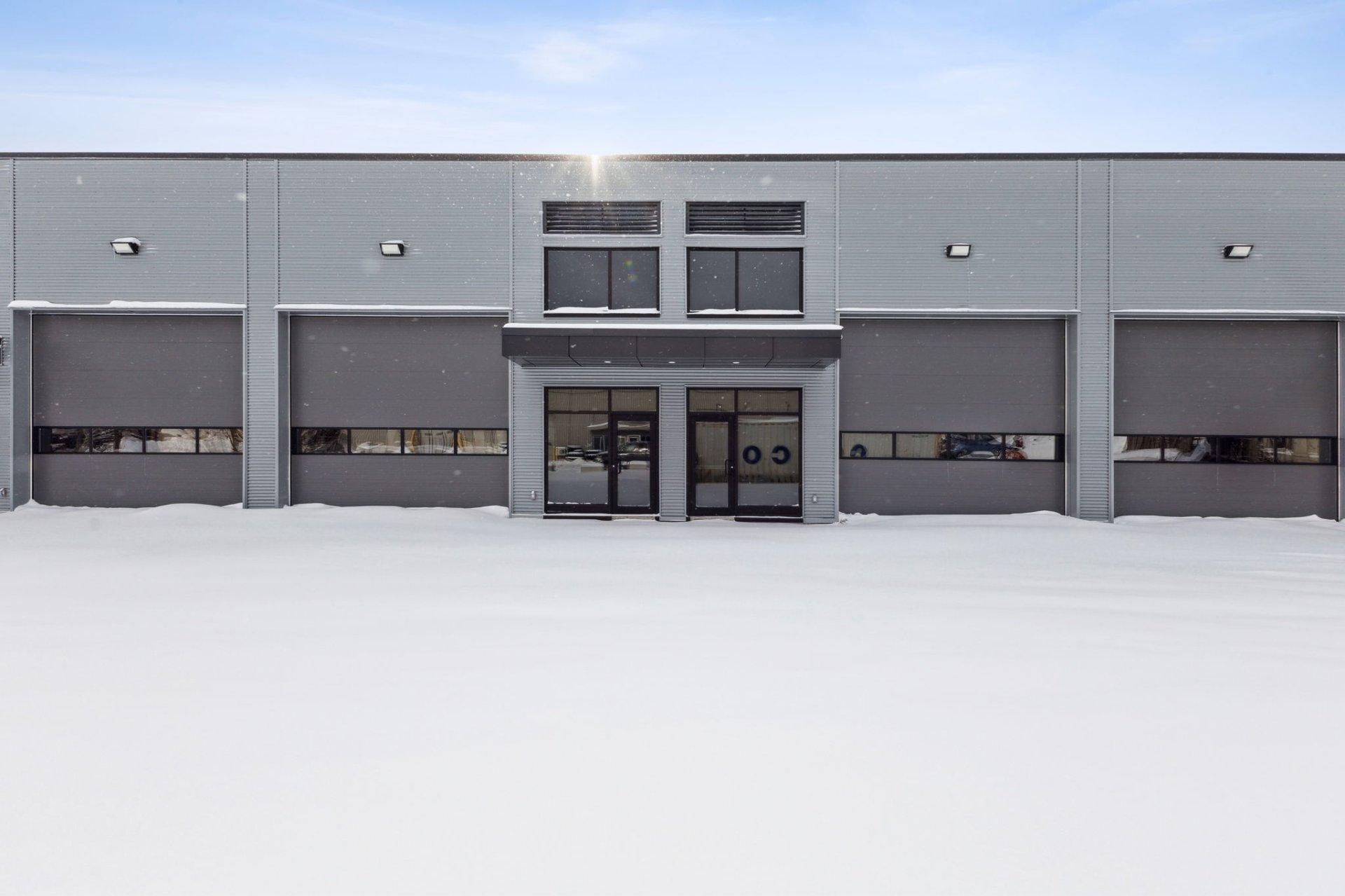 









555


Rue de Vernon

, 2,
Gatineau (Aylmer),




QC
J9J3K4

