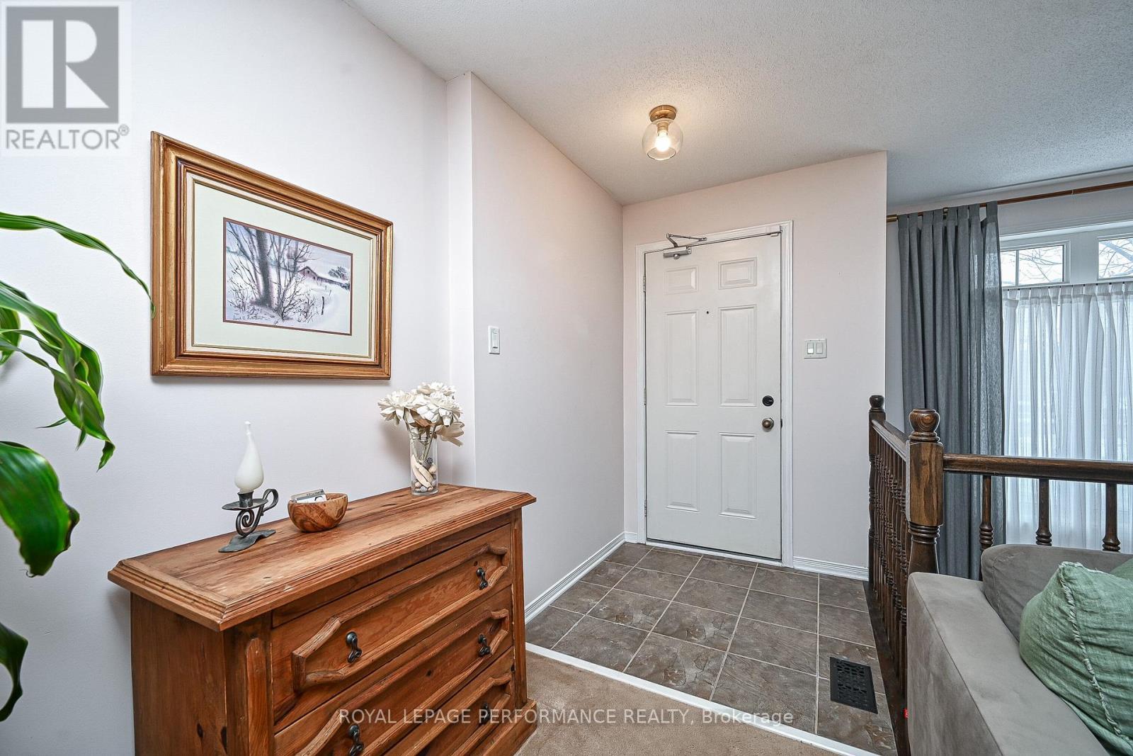 












133 - 1512 WALKLEY ROAD

,
Ottawa,




Ontario
K1V2G6

