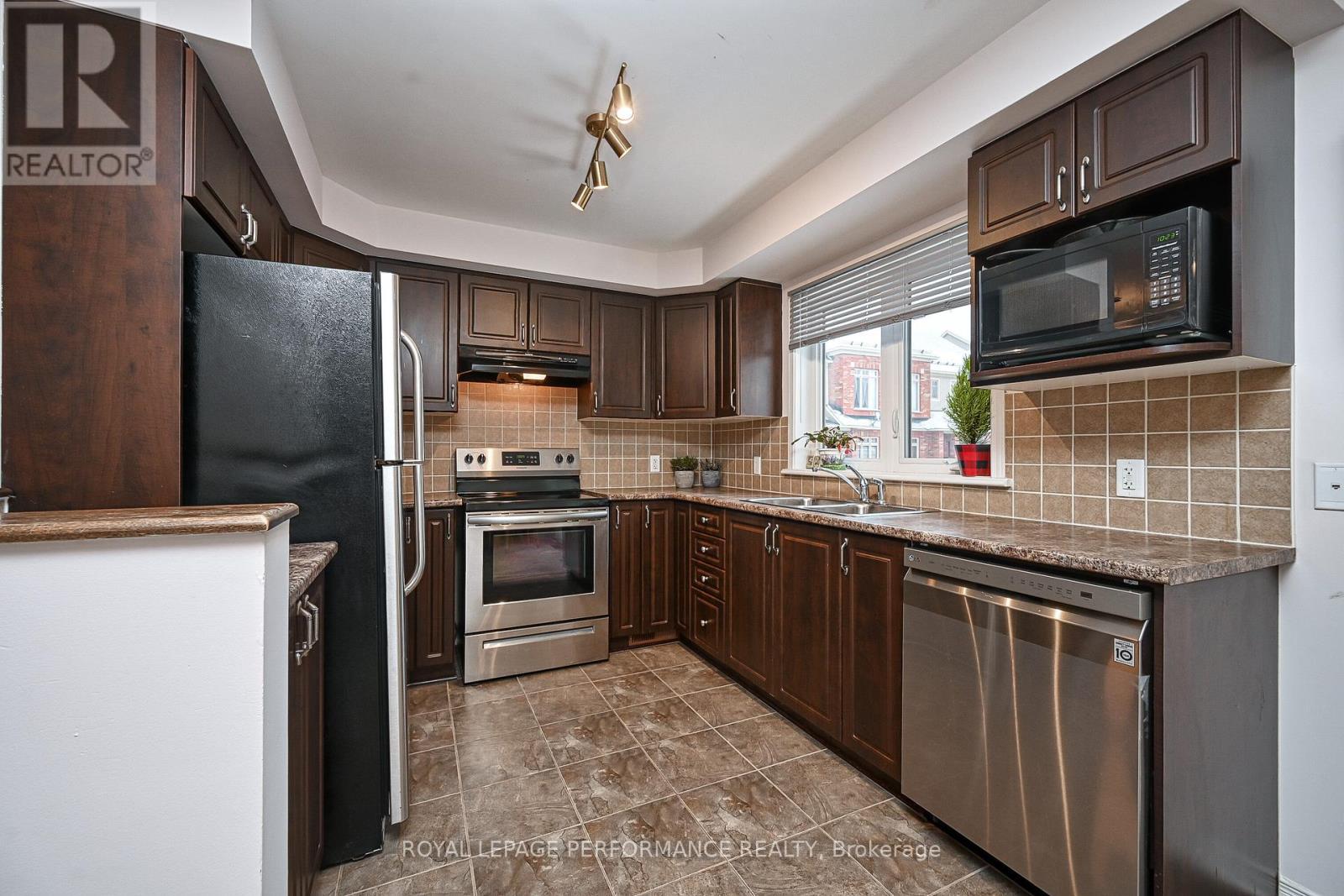 












133 - 1512 WALKLEY ROAD

,
Ottawa,




Ontario
K1V2G6

