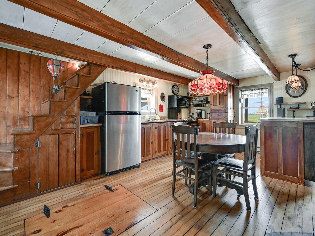 









117


Rg de Versailles

,
Mont-Saint-Grégoire,




QC
J0J1K0

