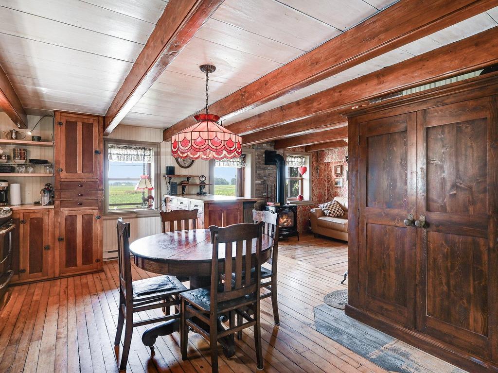 









117


Rg de Versailles

,
Mont-Saint-Grégoire,




QC
J0J1K0

