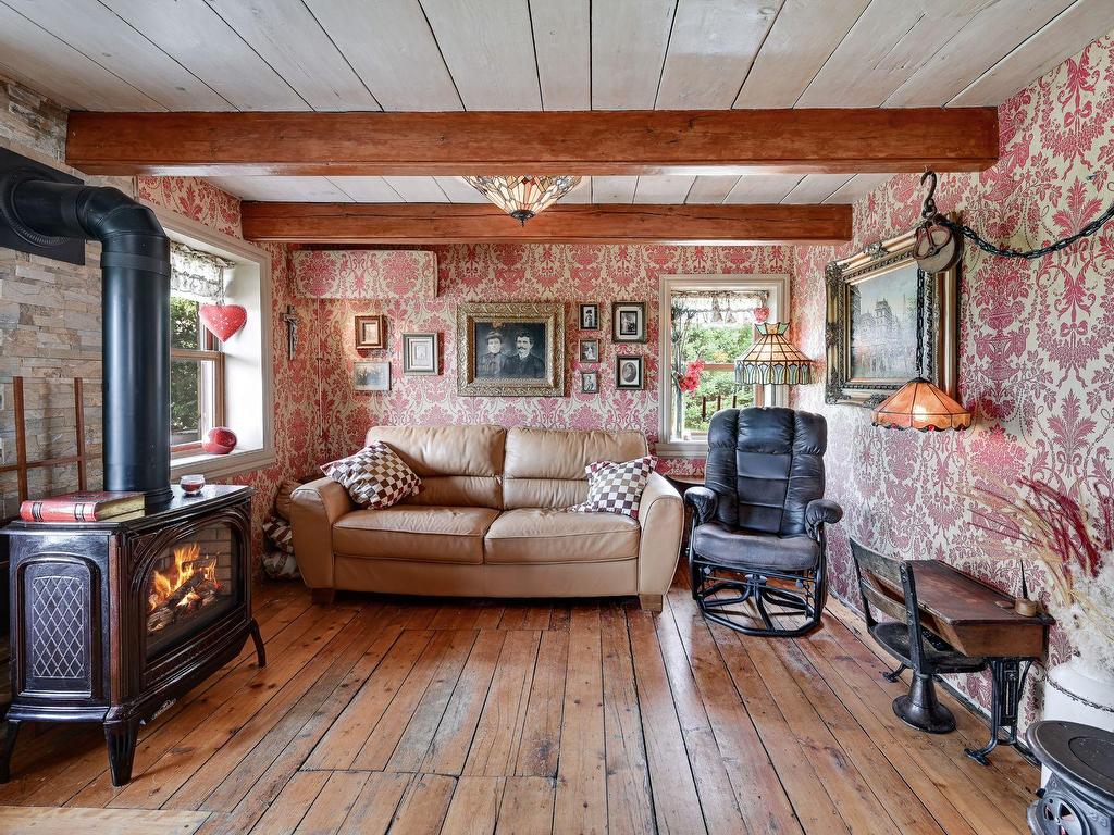 









117


Rg de Versailles

,
Mont-Saint-Grégoire,




QC
J0J1K0

