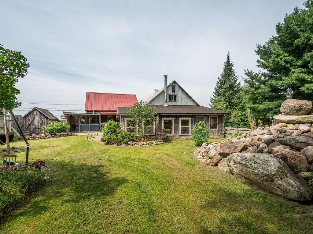 









117


Rg de Versailles

,
Mont-Saint-Grégoire,




QC
J0J1K0

