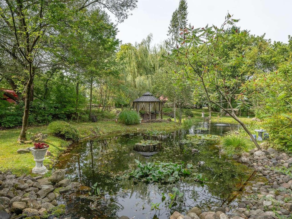 









117


Rg de Versailles

,
Mont-Saint-Grégoire,




QC
J0J1K0

