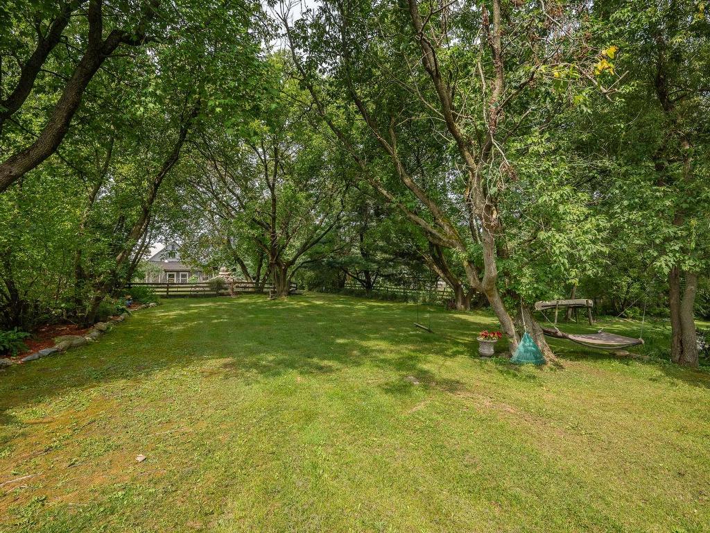 









117


Rg de Versailles

,
Mont-Saint-Grégoire,




QC
J0J1K0

