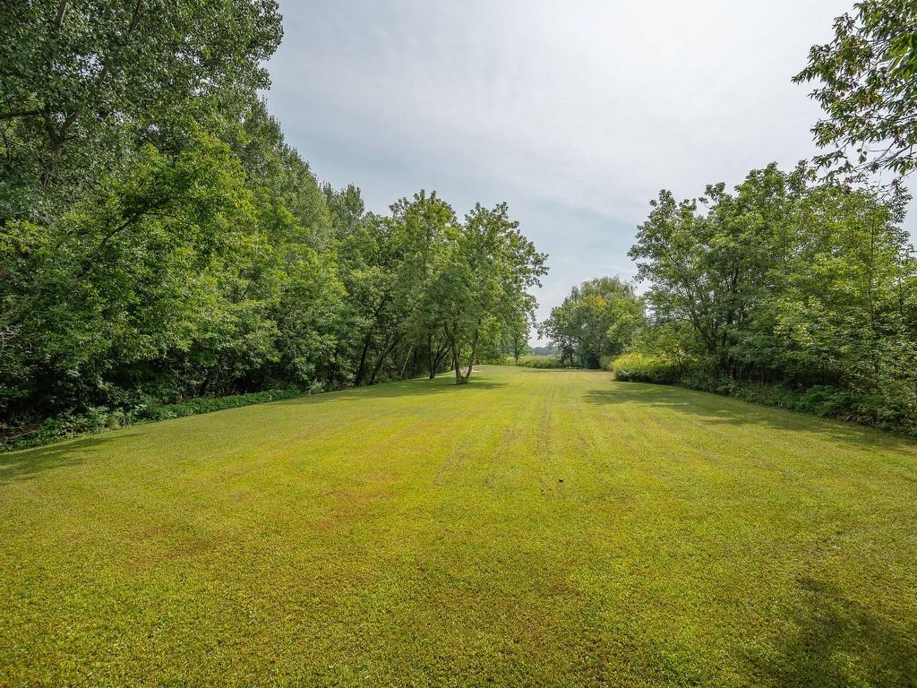 









117


Rg de Versailles

,
Mont-Saint-Grégoire,




QC
J0J1K0

