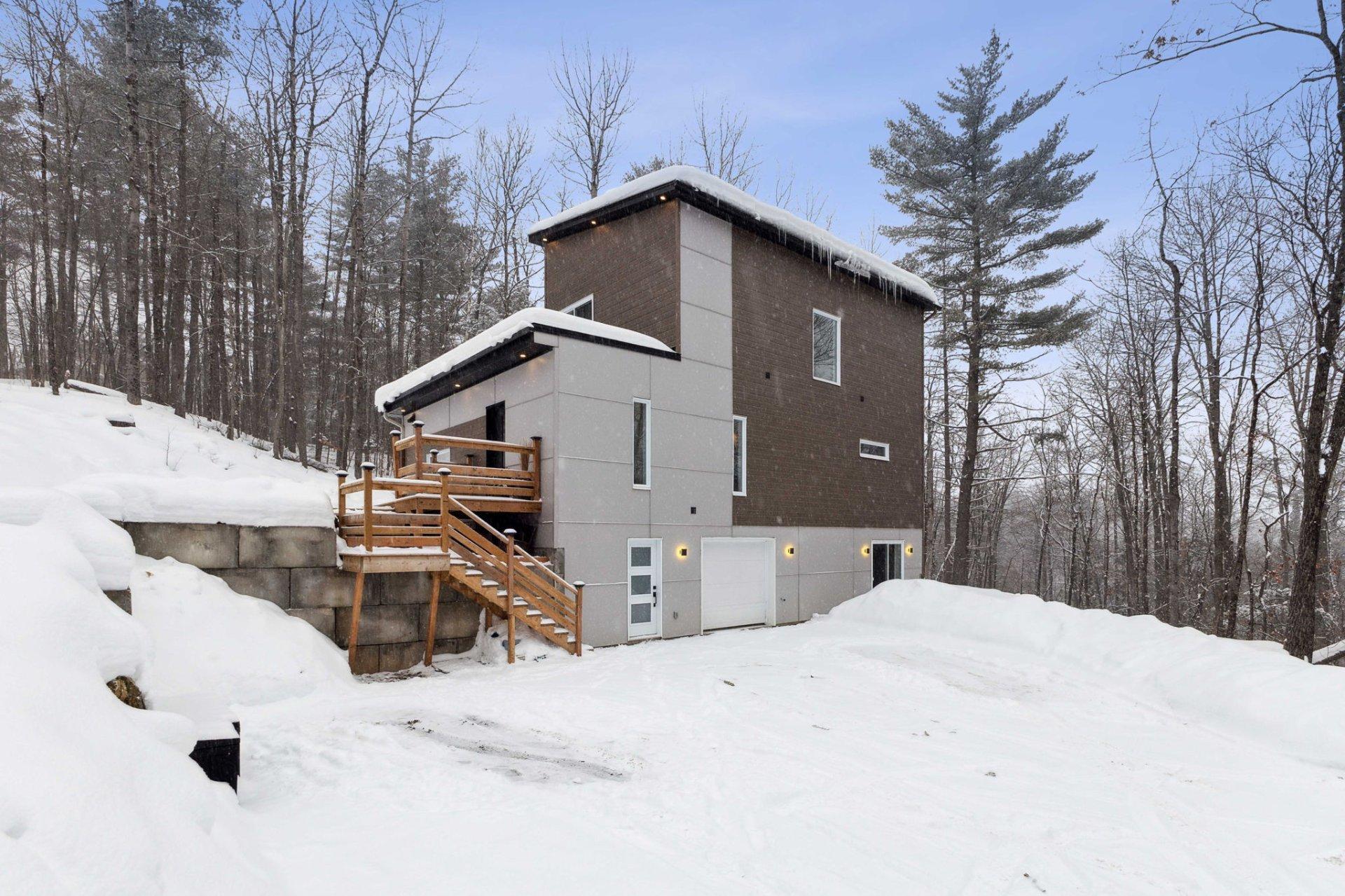









68


Ch. Réthier

,
Val-des-Monts,




QC
J8N7G7


